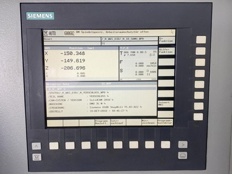 CNC 3+2 Achsen Vertikal Bearbeitungszentrum CNC 3+2 Achsen Vertikal Bearbeitungszentrum