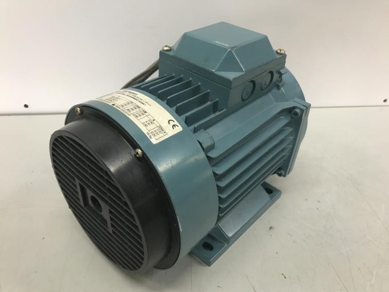 3 Phasen Drehstrom Käfigläufer Motor, Elektromotor, E-Motor,  Kraftstrommotor, Drehstrommotor,