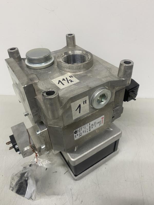 Pressensicherheitsventil, PSV-Ventil, Zwillingsventil, Wegeventil Neu - unbenutzt