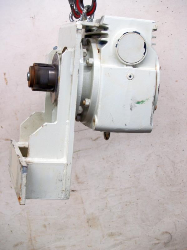 Getriebemotor mit Bremse, Elektromotor mit Bremse