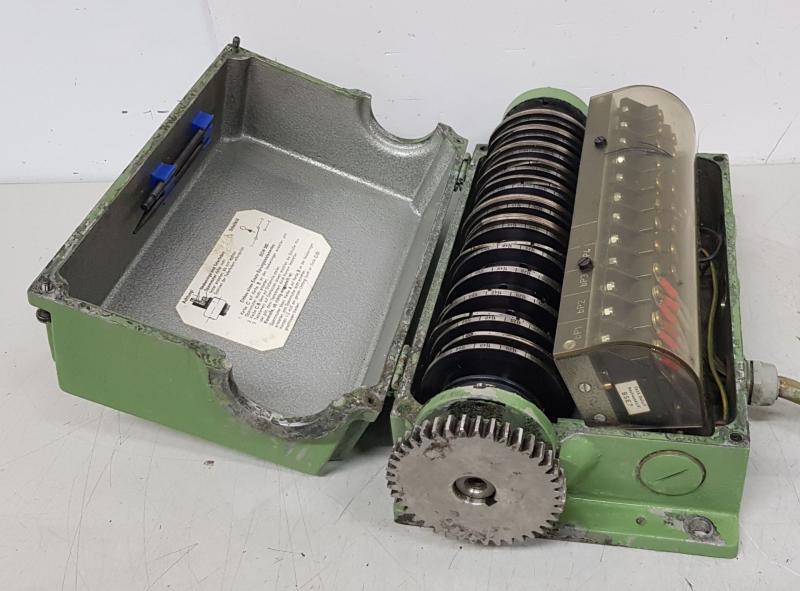 Nockenschaltwerk mit 12 Schaltspuren, Werkzeugüberwachung, Prozess-Überwachung