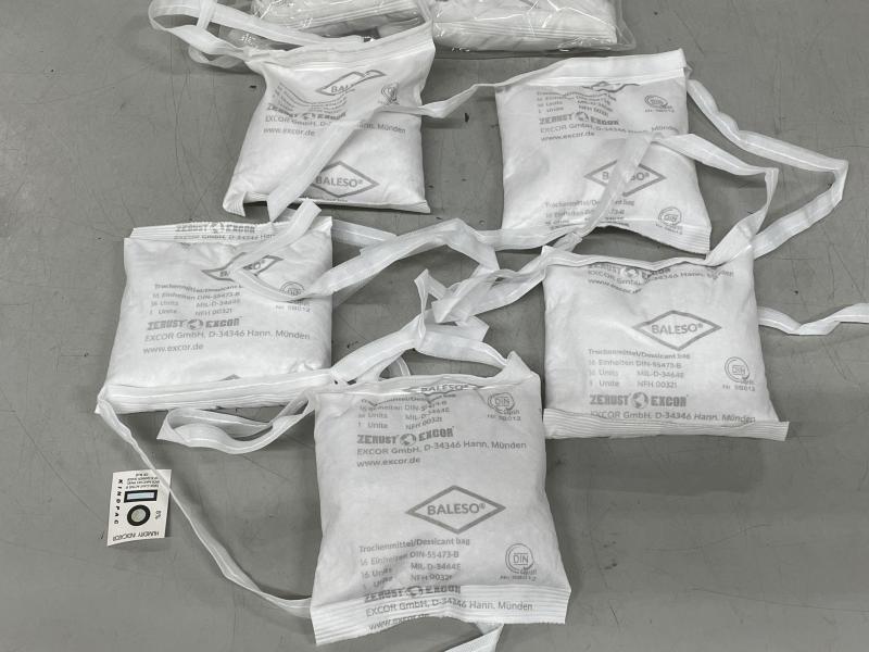 27 kg Trockenmittel zum binden von Feuchtigkeit in 16TME Beuteln, Desiccantbag nach DIN-55473-B