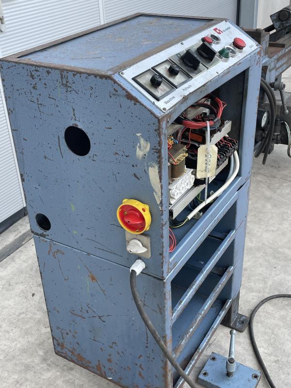 Automatischer Mehrzweck-Eisendreher, mit Aufsatz Ringbiegemaschine und Hydraulikaggregat 600 bar