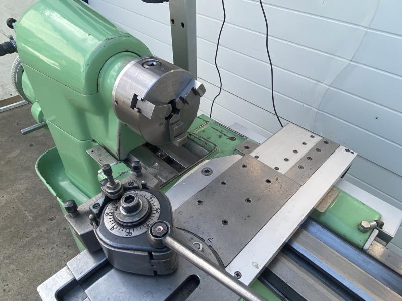 Universal Präzisions Drehmaschine mit viel Zubehör