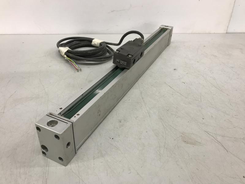 Glasmaßstab, inkrementales Längenmesssystem, Linear Scale, Maßstab mit Glaslineal für Positionsanzeige ohne Stecker Glasmaßstab, inkrementales Längenmesssystem, Linear Scale, Maßstab mit Glaslineal für Positionsanzeige ohne Stecker