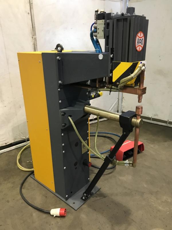 AC Punktschweißmaschine, Buckelschweißmaschine