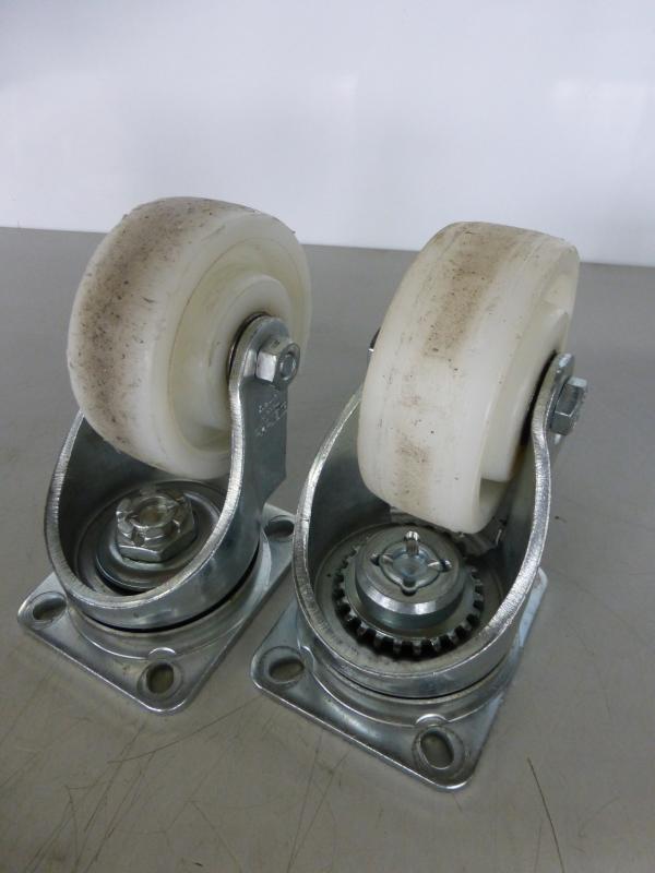 4 Stück sehr stabile Bockrollen, Lenkrollen mit weißen Polyamid Rädern Ø 100 mm, Traglast je 280 kg