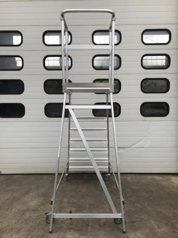 Fahrbare Podestleiter, ALU Plattformtreppe 7 Stufen + Podest