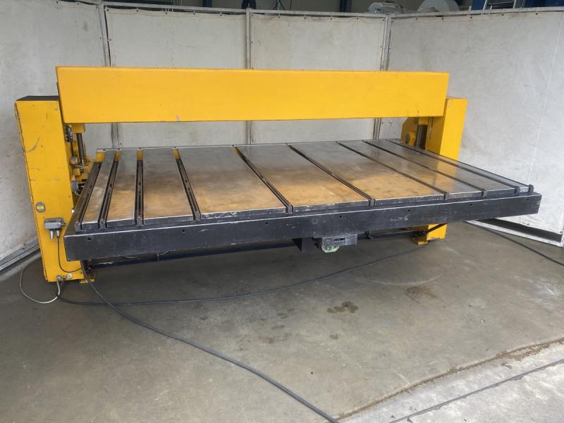 Schwenkbiegemaschine