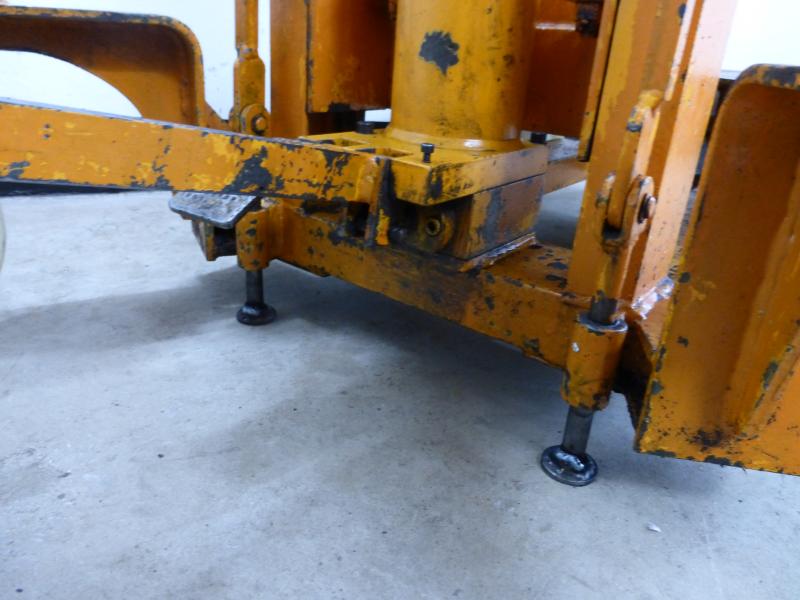 Hubtisch - Werkzeugwagen, Werkzeugheber, Werkstattheber, Traglast max. 600 kg