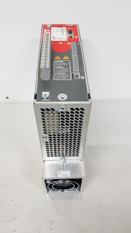 AC-Servoantrieb, Servosteller, Servoumrichter, Antriebsregler, Frequenzumrichter, Achsmodul