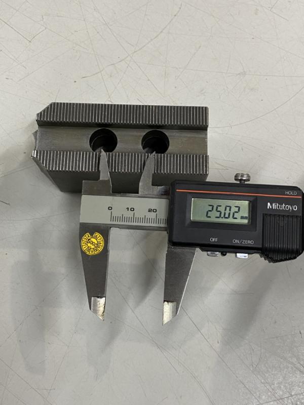 4 Satz Aufsatzbacken, Futterbacken für 3-Backen Kraftspann-Drehfutter