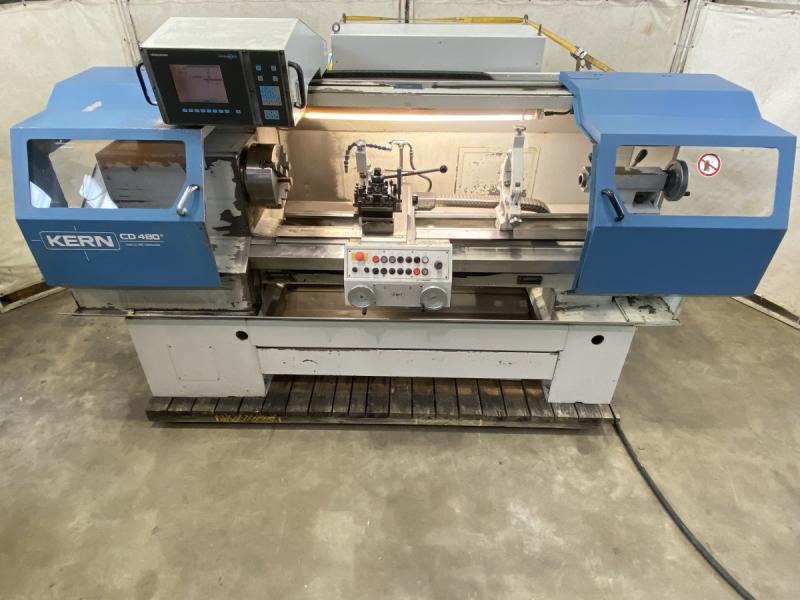 CNC Zyklengesteuerte Drehmaschine mit Zyklen-Steuerung HEIDENHAIN Manual Plus 3110