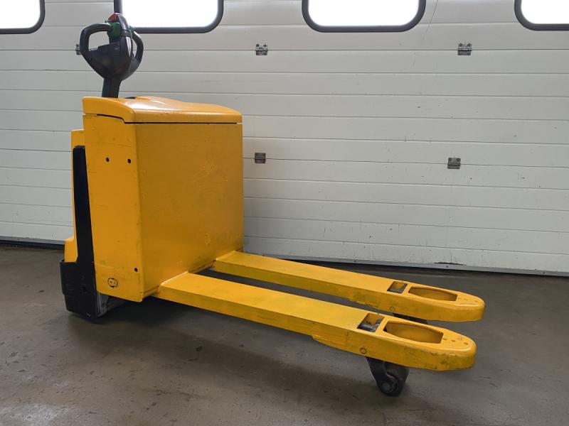 Elektro-Gehstapler, Niederflurhubwagen, Ameise, Deichselstapler