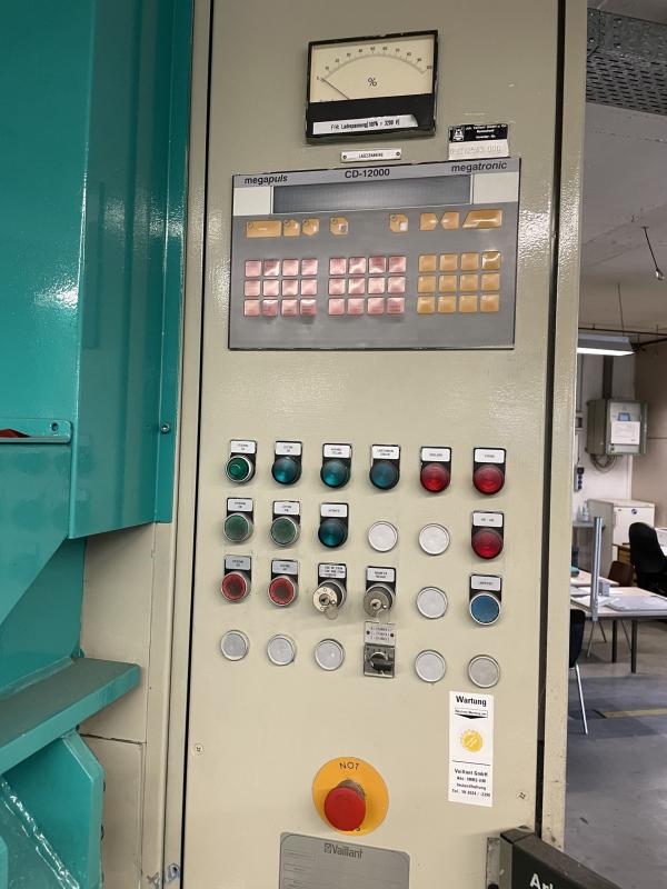 Kondensatorentlade Schweißmaschine, Kondensatorentladungsschweißen, Punkt- Buckel-Schweißmaschine