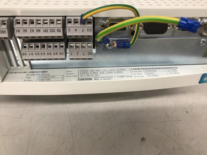 AC- Servoantrieb, Servosteller, Servoumrichter, Servo- Positionierregler Global Drive,  Servoregler, Antriebsregler, Frequenzumrichter