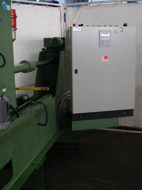 Taumelnietmaschine Doppel-Nietautomat mit Rundtakttisch, Rundtisch, Rundteiltisch