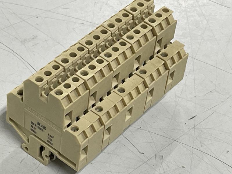 5 Stück Reihenklemme mit RC Kodensator, Durchgangsklemme, Klemmstein mit RC Glied