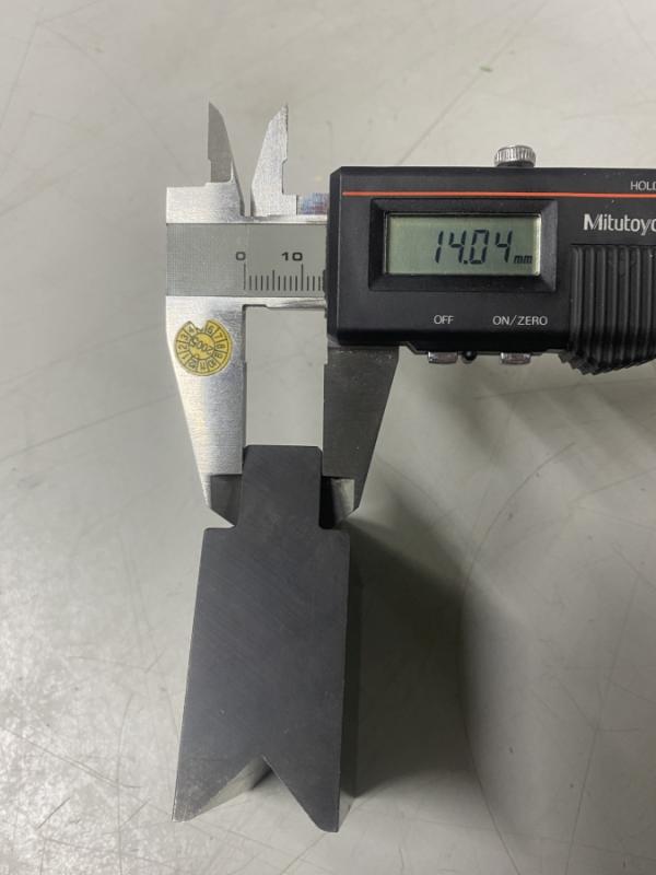 7-teilige Kantmatrize 820 mm, Abkantwerkzeug für Gesenkbiegemaschine