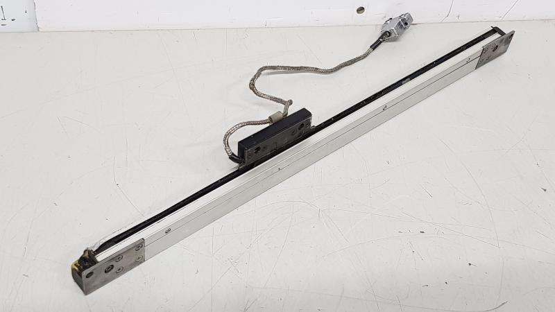 Magnetisches Längenmesssystem, Maßstab