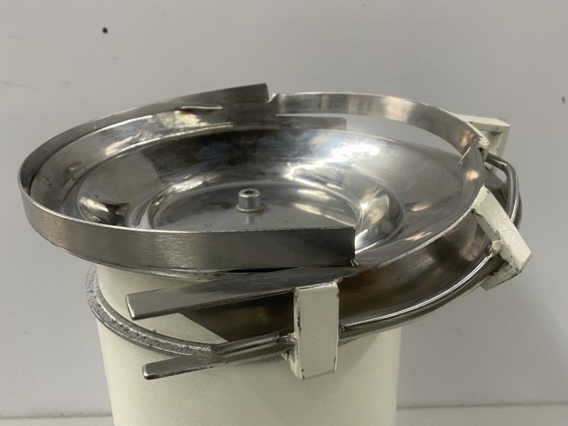 Vibrationswendelförderer / Sortiergerät / Wendelförderer / Vibrationsförderer