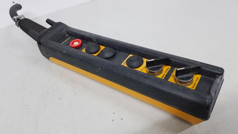 Bedienflasche, Steuerschalter für Hebezug, Kettenzug, Hängetaster, Kranflasche, Kransteuerung