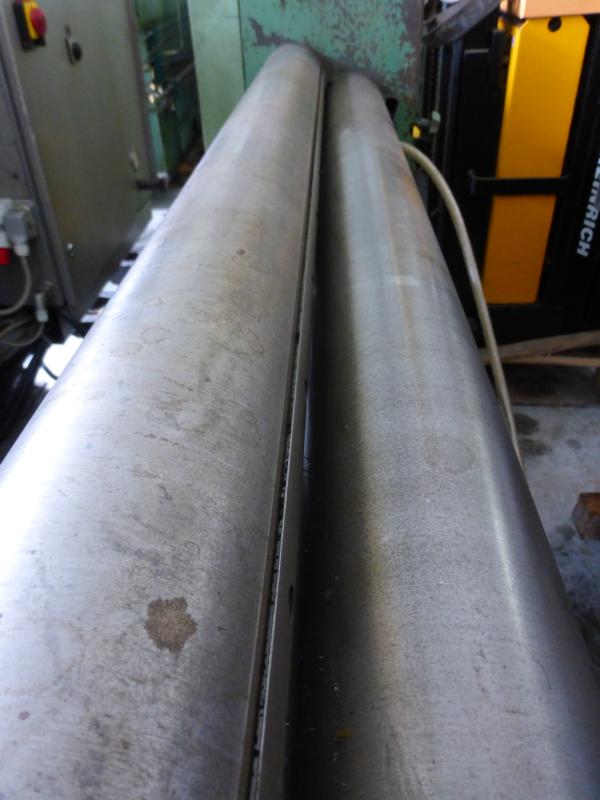 Pneumatische Falzanbiegemaschine, Falzmaschine zur Blechfalz Vorbiegung