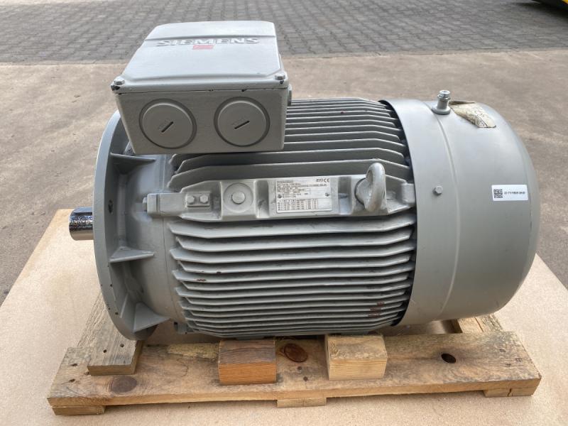 Neuer Drehstrom Elektromotor 37 kW Drehstrommotor