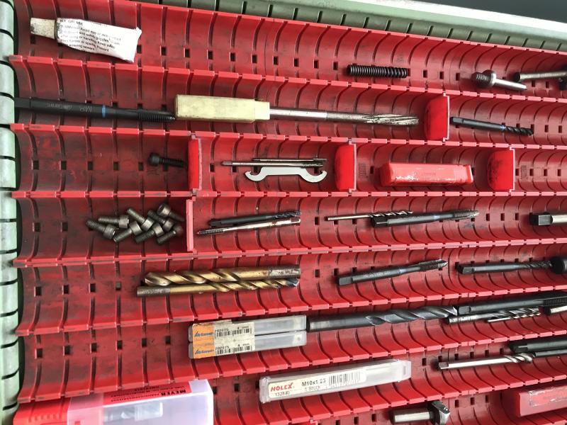 Posten Fräser (über 70 Stück), Schaftfräser, Schruppfräser, Spiralbohrer, Reibahlen