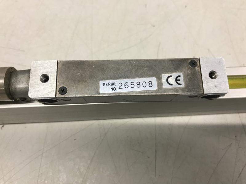 Glasmaßstab, inkrementales Längenmesssystem, Linear Scale, Maßstab mit Glaslineal für Positionsanzeige Glasmaßstab, inkrementales Längenmesssystem, Linear Scale, Maßstab mit Glaslineal für Positionsanzeige