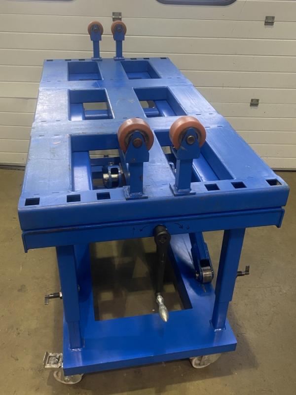 Mechanischer Scherenhubtisch, Idealer Unterbau für 3D Schweißtisch bis 2000 kg