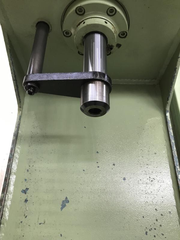 Einständer - Hydraulikpresse mit UVV Einständer - Hydraulikpresse mit UVV