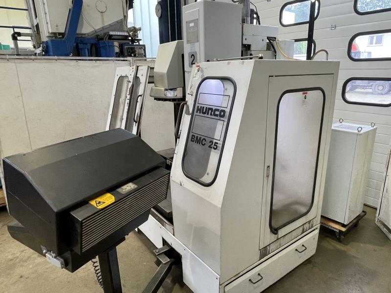 CNC Vertikal Bearbeitungszentrum