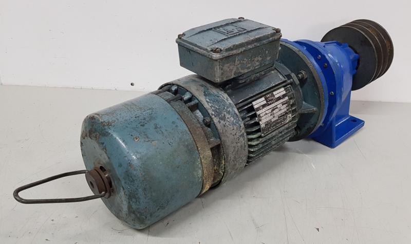 Getriebemotor mit Motorbremse und SITI Getriebe, Käfigläufer 0,37 kW, Drehzahl 55,5 U/min