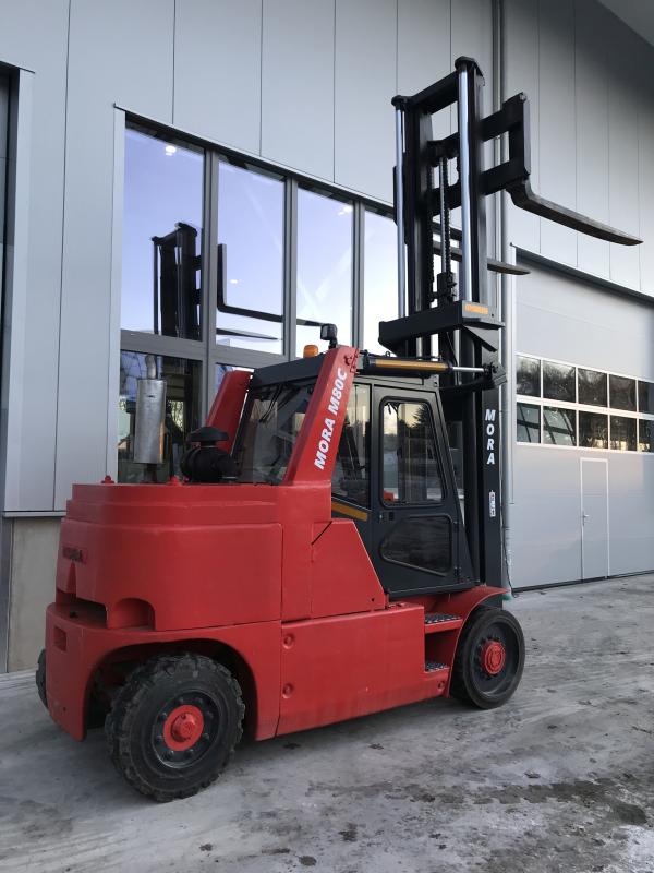 Diesel - Gabelstapler, Traglast 8000 kg, Kompaktstapler, Hubhöhe 3800 mm