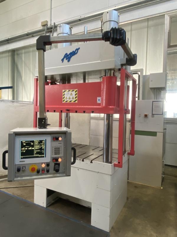 4-Säulen Hydraulikpresse, Werkzeuprobierpresse, Gleichlaufpresse