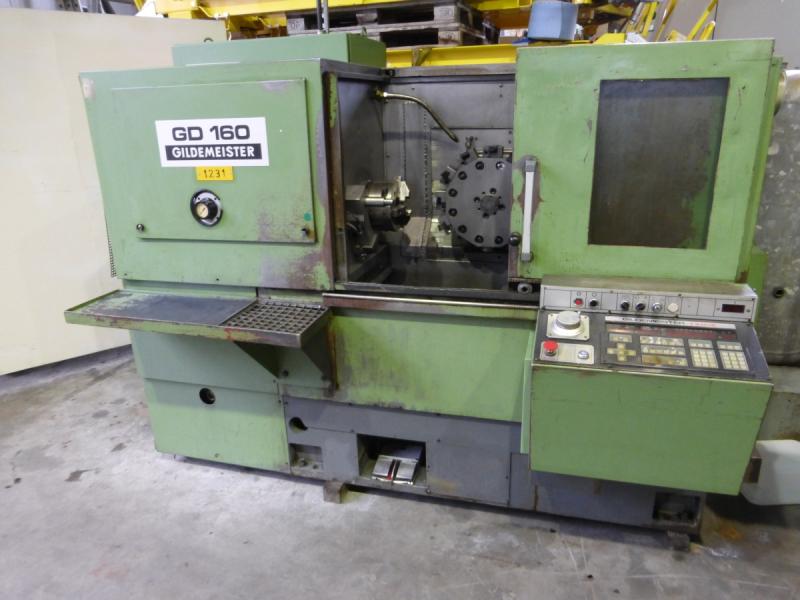 CNC Drehmaschine mit Steuerung Fanuc Mate TS, mit Kraftspannfutter BERG Ø 200 mm