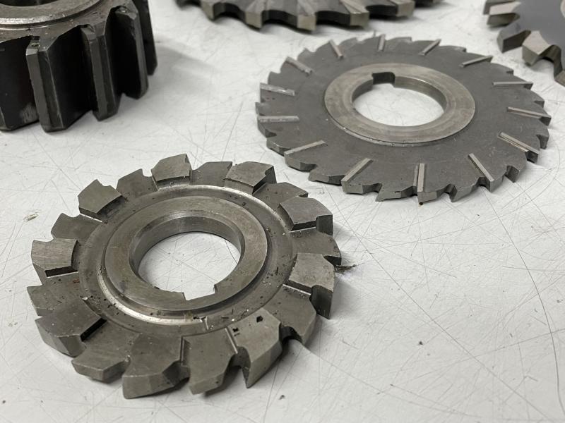 Posten Walzenstirnfräser 12,5 kg, Scheibenfräser, Schwalbenschwanzfräser, Fräser (22 Stück)