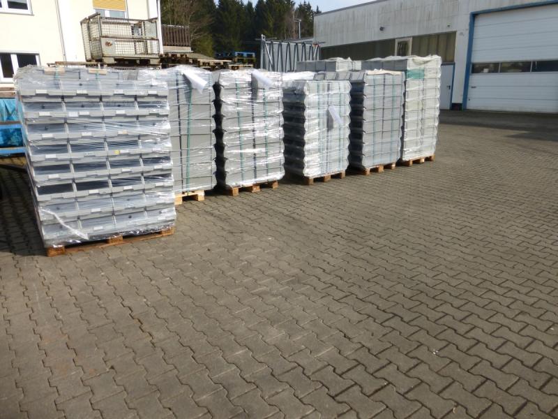 64 Stück Sichtlagerkästen, Lagerkästen, Lagerbehälter