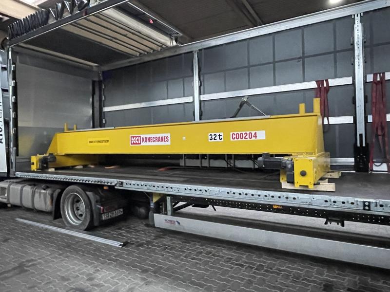 Zweiträger Kranbrücke, Brückenlaufkran mit Funksteuerung