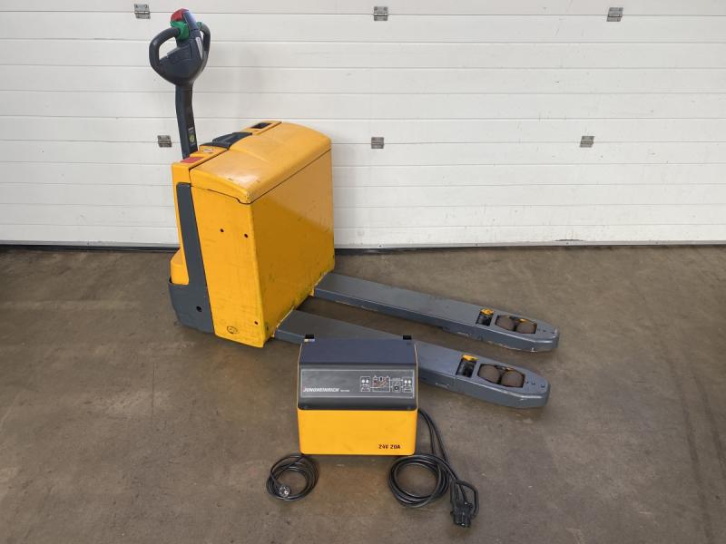 Elektro-Gehstapler, Niederflurhubwagen, Ameise, Deichselstapler