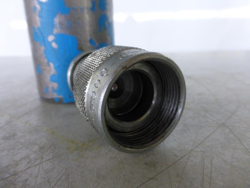 Einfachwirkender Hydraulikzylinder mit Federrückzug, Hydraulikstempel, Lukaszylinder, Maschinenheber