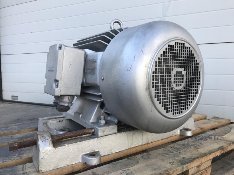 Elektromotor, E-Motor, Drehstrommotor, Kraftstrommotor Fußmotor B3