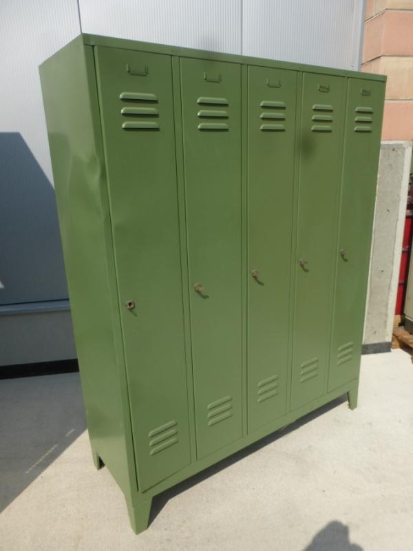 Garderobenschrank, Umkleidespind mit 4 Türen