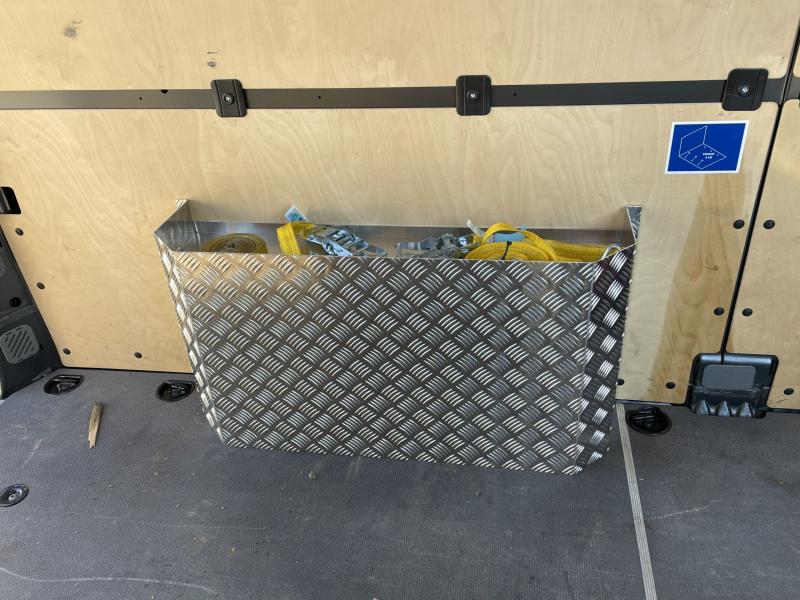 ALU Radkastenverkleidung mit Ablagefach für Transporter, Radkastenschutz