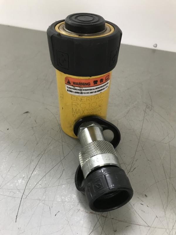 Einfachwirkender Hydraulikzylinder mit Federrückzug, Hydraulikstempel Hublast: 10 ton. 