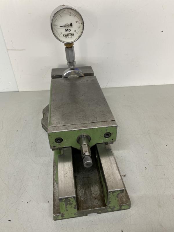 Hydraulik Maschinenschraubstock