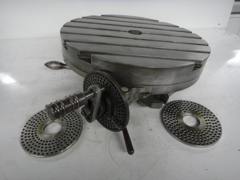 Rundtisch, Rundteiltisch mit Kurbel, Lochscheibe und Schere