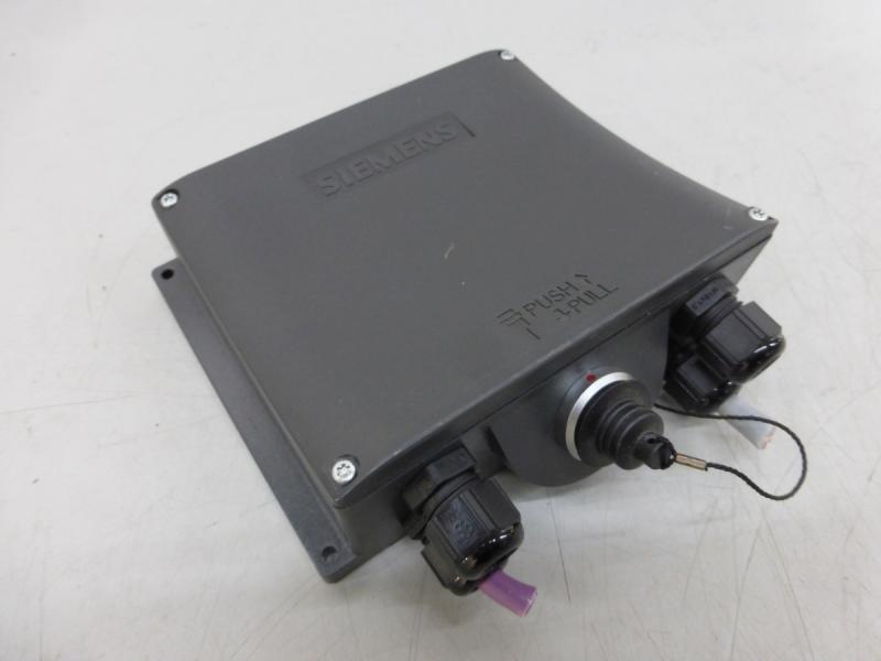 Anschluss-Box, Klemmenbox mit Steckerbuchse für Mobile Panel Serie 170, Mobile Panel 270 für Teach Pendant, Teachbox, Handkommandostation, Handpult