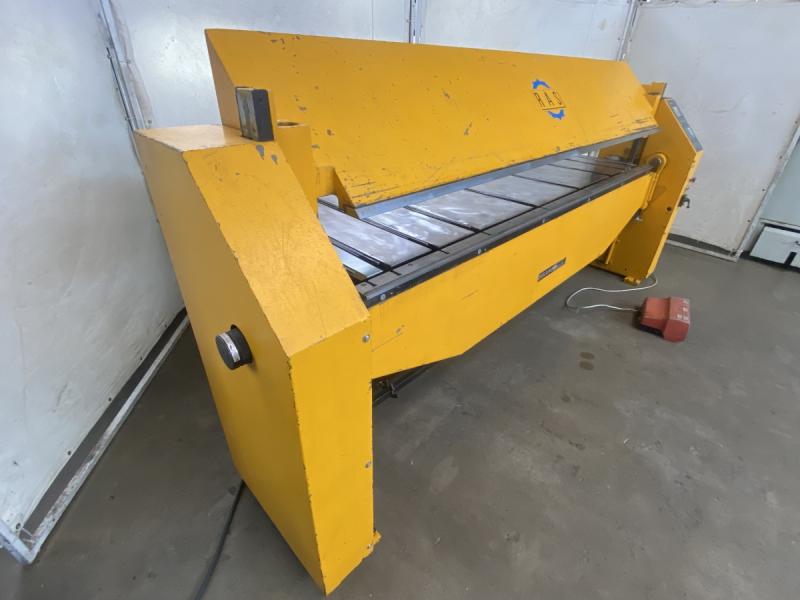 Schwenkbiegemaschine